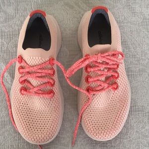 Allbirds Tree Dasher EUC size 8.5